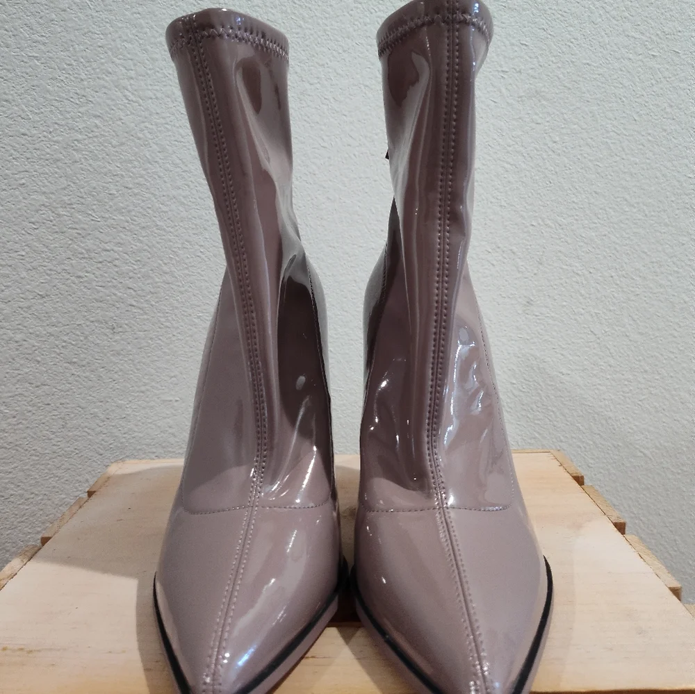ALDO - Picture 6 of 11